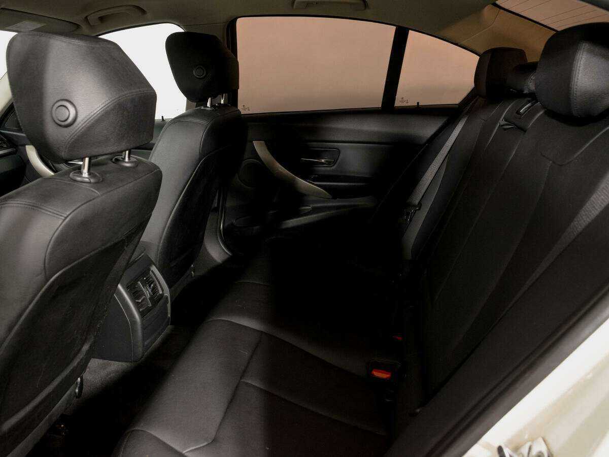 Купить BMW 3 серии 328i, 2011, 133 062 км, фото №10