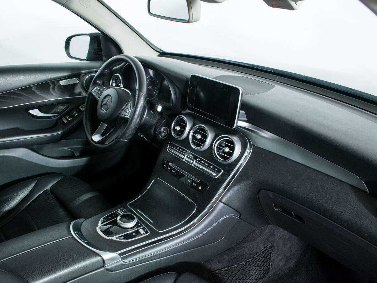 Купить Mercedes-Benz GLC 220 d, 2017, 124 300 км, фото №9