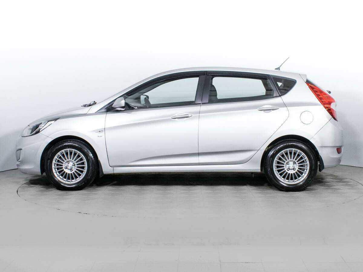 Купить Hyundai Solaris, 2012, 54 010 км, фото №8