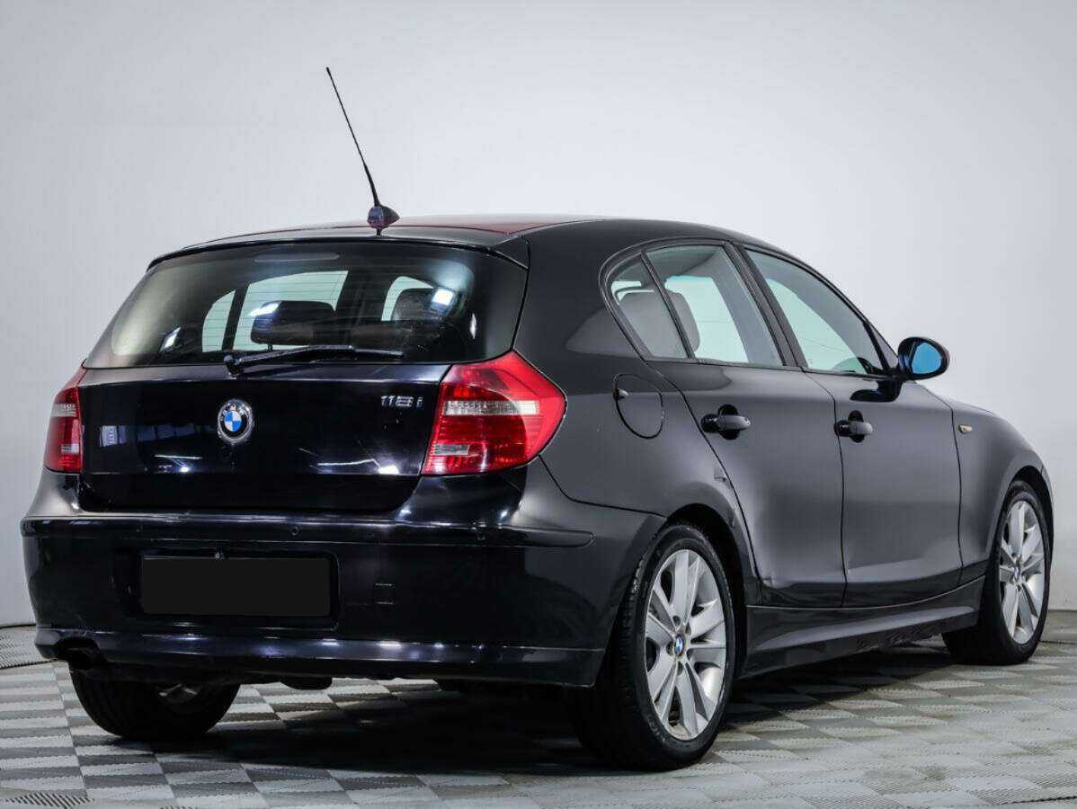 Купить BMW 1 серии 118i, 2008, 270 983 км, фото №4