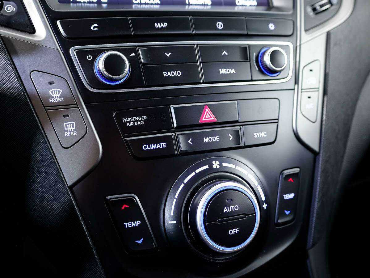 Купить Hyundai Santa Fe, 2017, 95 780 км, фото №18