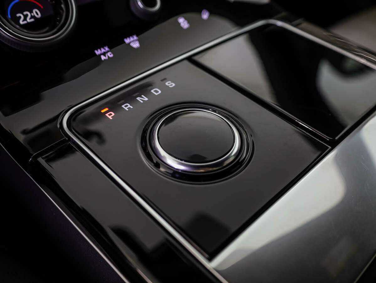 Купить Land Rover Range Rover Velar, 2017, 63 100 км, фото №15