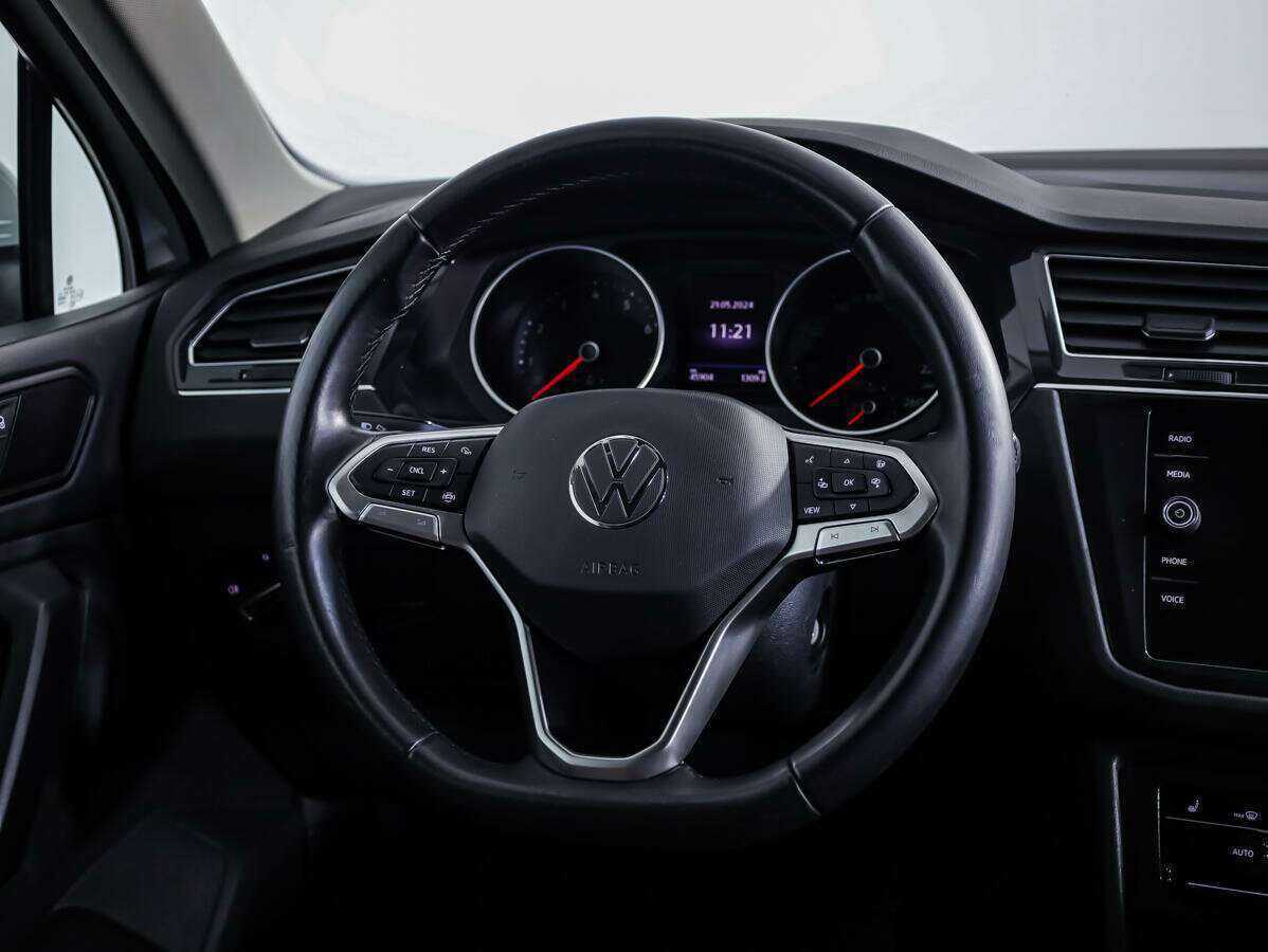 Купить Volkswagen Tiguan, 2020, 45 904 км, фото №10