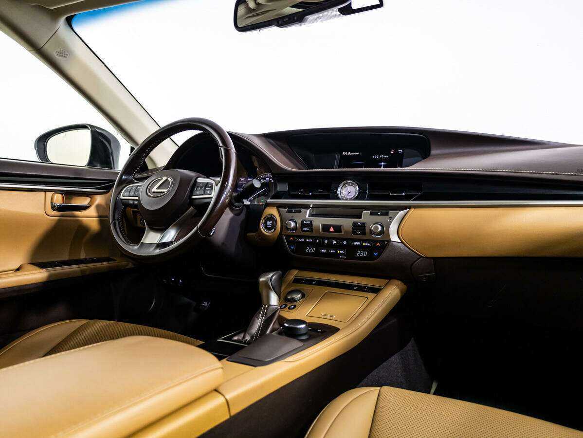 Купить Lexus ES 200, 2016, 133 020 км, фото №8