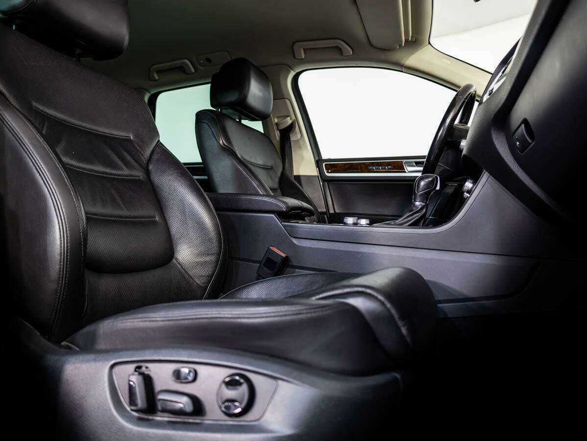 Купить Volkswagen Touareg, 2015, 102 426 км, фото №11