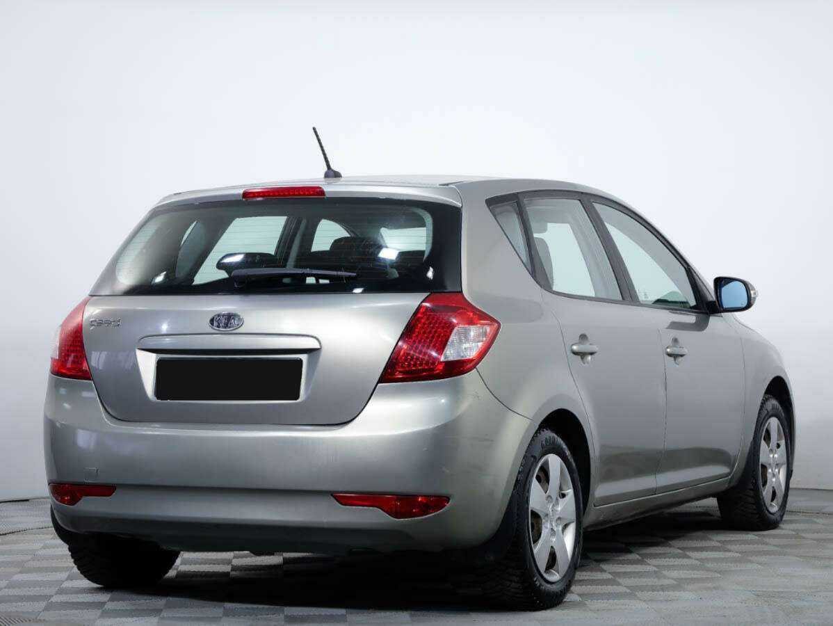 Купить Kia Ceed, 2011, 125 680 км, фото №4