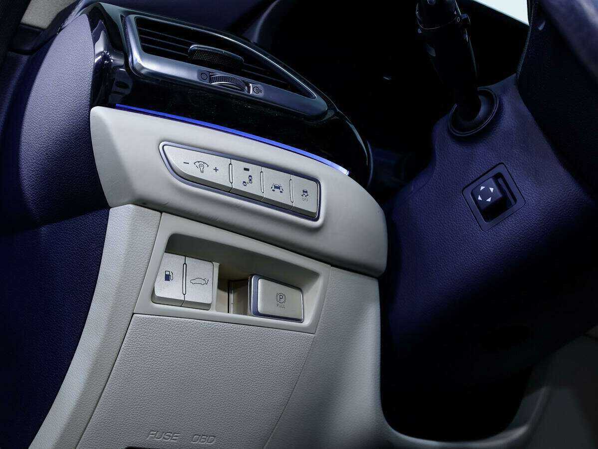 Купить Genesis G90, 2016, 119 863 км, фото №21