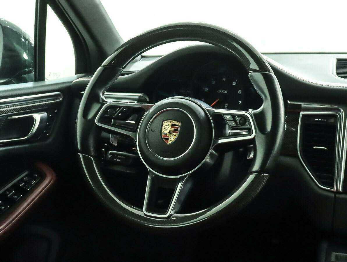 Купить Porsche Macan GTS, 2018, 97 359 км, фото №12