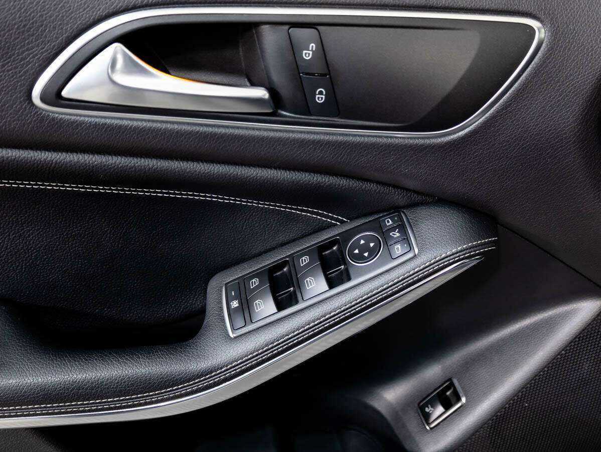 Купить Mercedes-Benz GLA 250, 2014, 113 281 км, фото №14