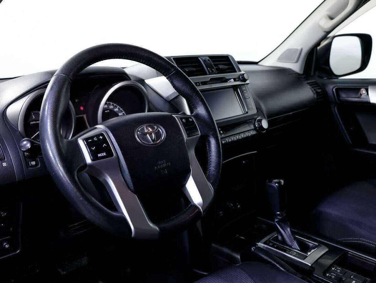 Купить Toyota Land Cruiser Prado, 2017, 176 708 км, фото №11