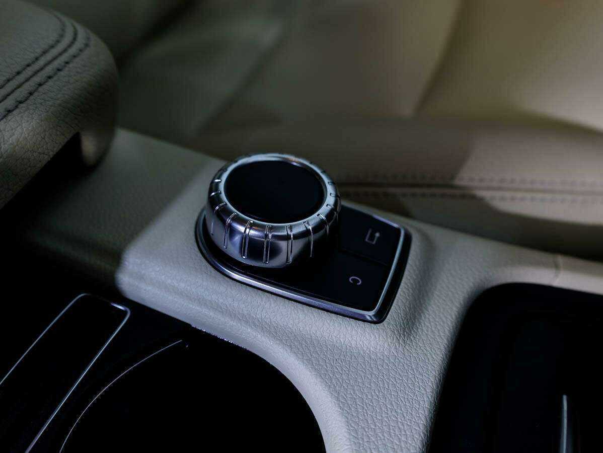 Купить Mercedes-Benz GLA 200, 2015, 127 846 км, фото №18