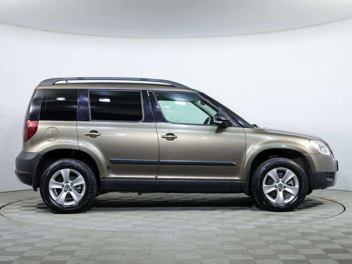 Купить Skoda Yeti, 2011, 151 393 км, фото №4
