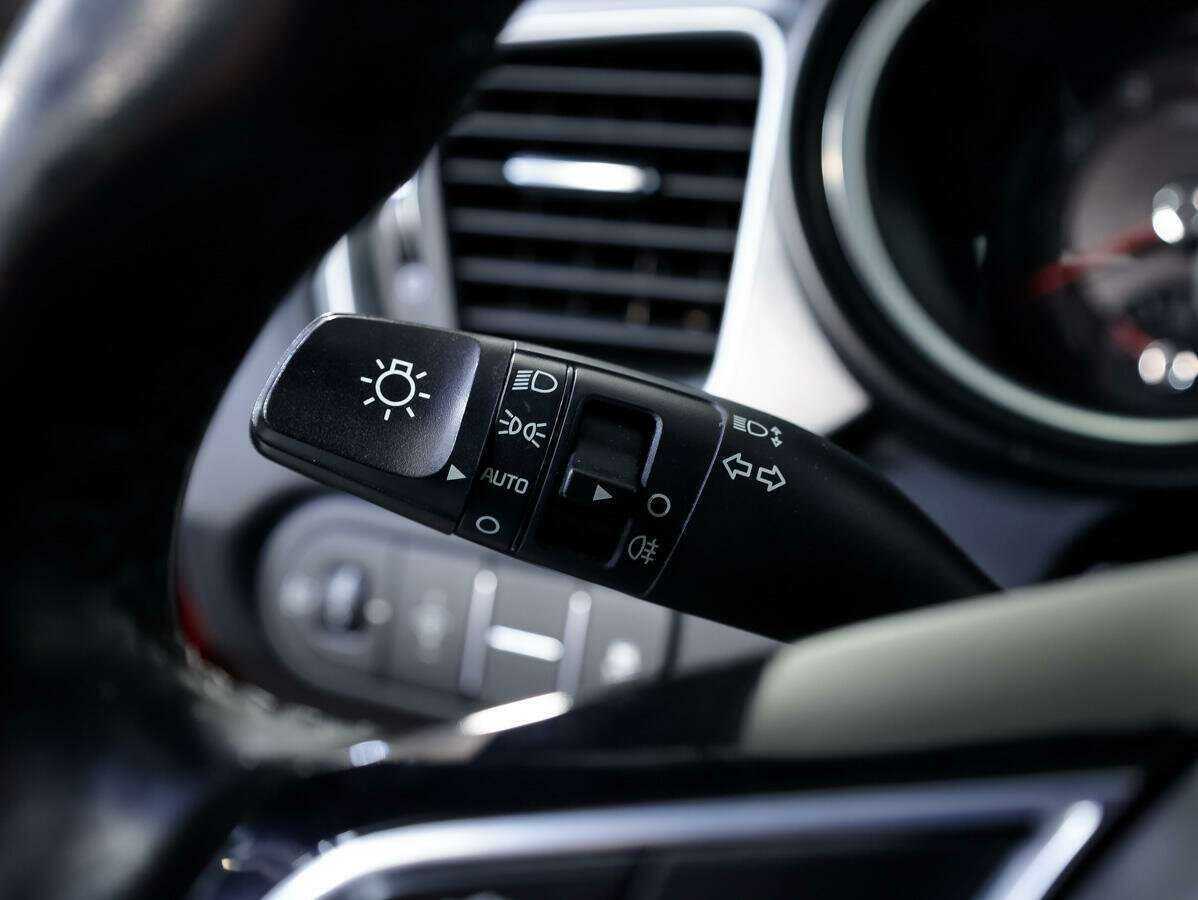 Купить Kia Ceed, 2019, 91 396 км, фото №16