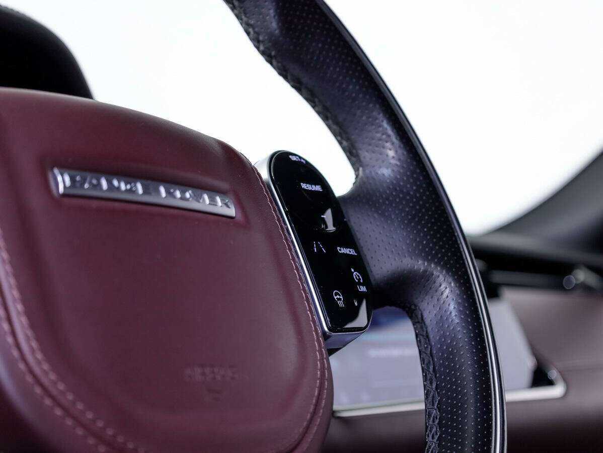 Купить Land Rover Range Rover Evoque, 2019, 50 240 км, фото №17