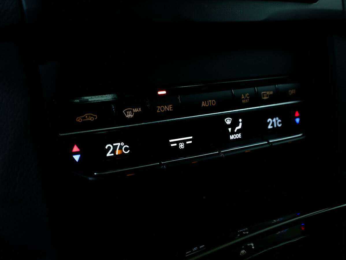 Купить Mercedes-Benz E-Класс 200, 2014, 33 562 км, фото №17