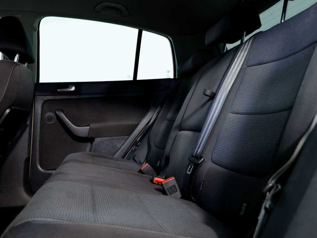 Купить Volkswagen Golf Plus, 2011, 198 681 км, фото №10