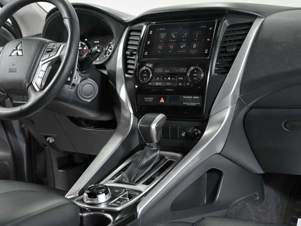 Купить Mitsubishi Pajero Sport, 2017, 169 000 км, фото №16