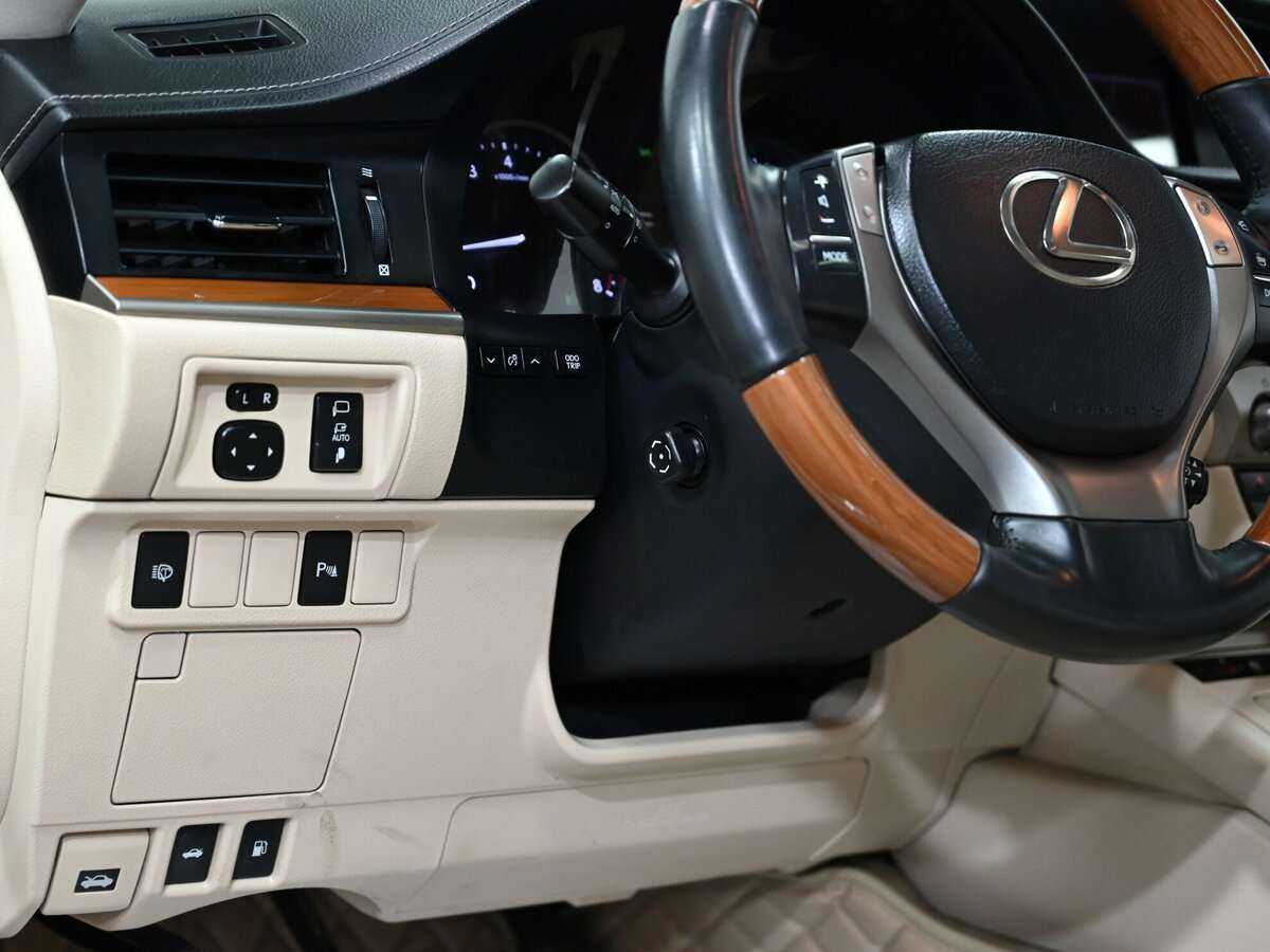Купить Lexus ES 350, 2012, 152 000 км, фото №7