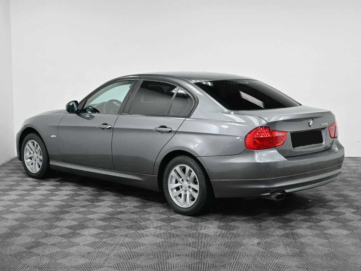Купить BMW 3 серии 320i, 2009, 153 000 км, фото №4