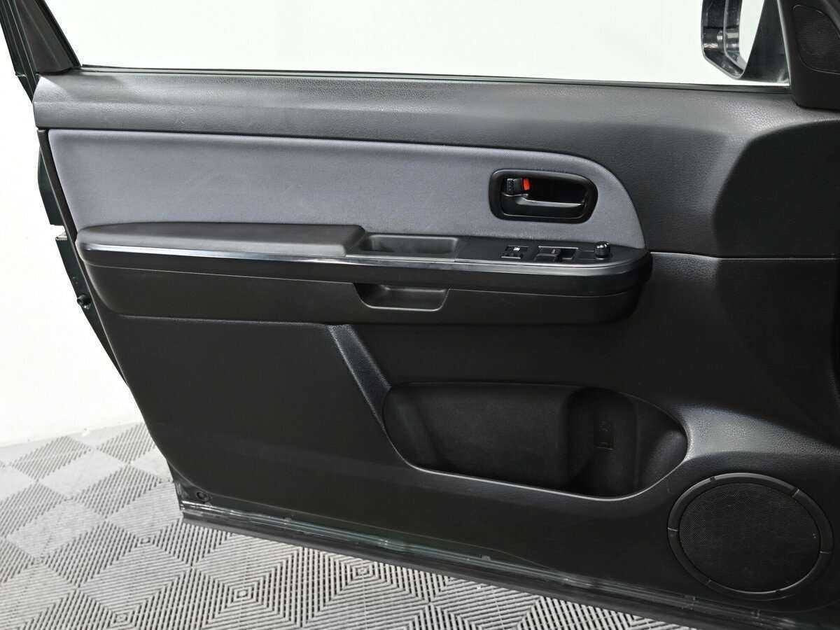 Купить Suzuki Grand Vitara, 2007, 111 000 км, фото №7