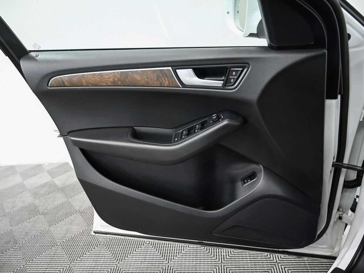 Купить Audi Q5, 2011, 140 000 км, фото №9