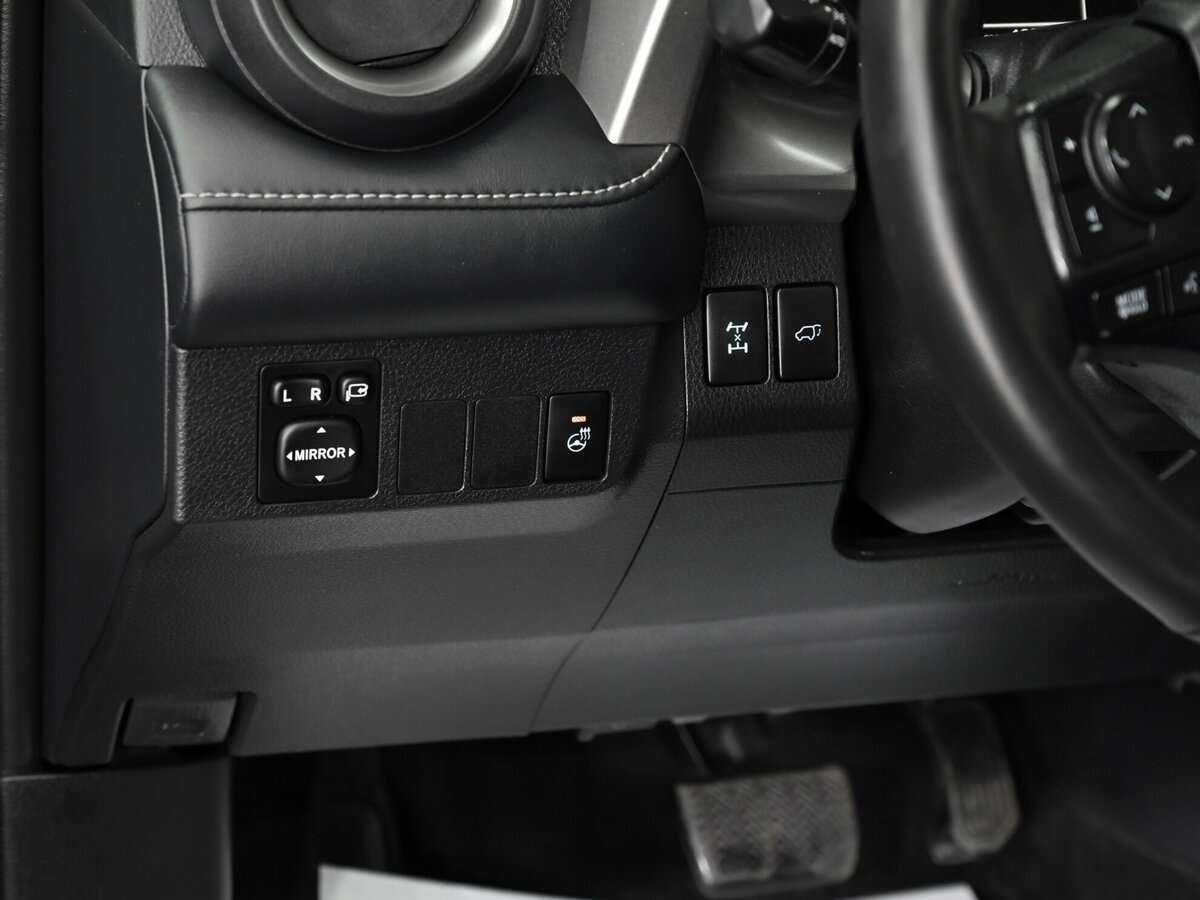 Купить Toyota RAV4, 2018, 132 000 км, фото №9