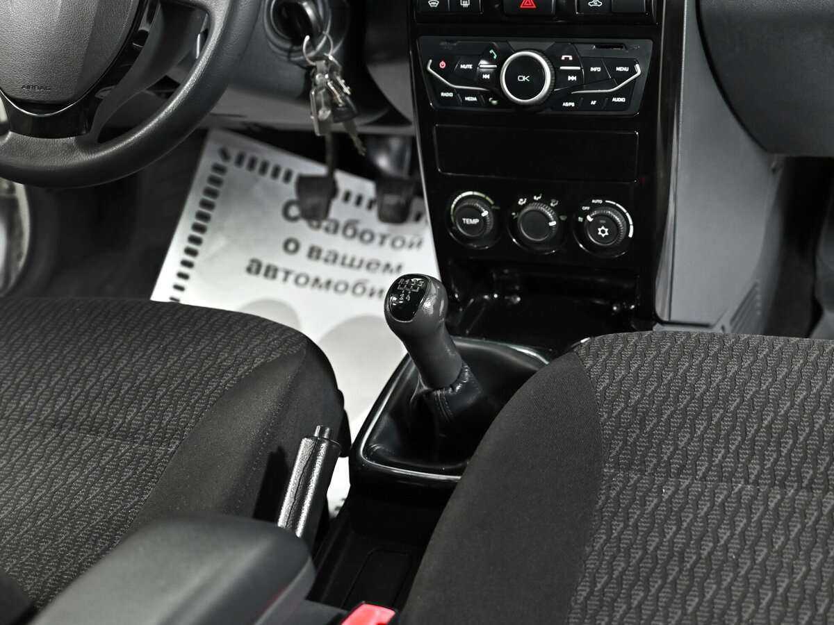 Купить Lada (ВАЗ) Priora, 2014, 171 000 км, фото №10