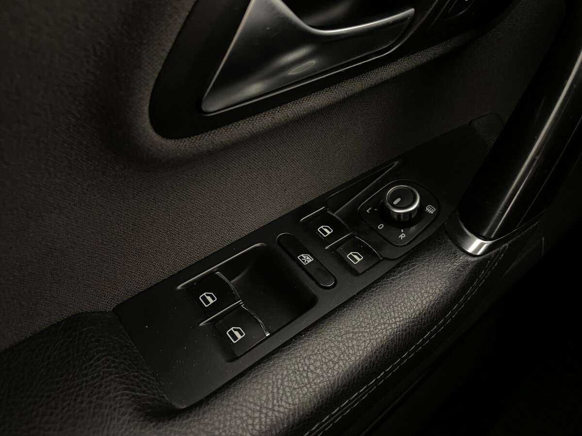 Купить Volkswagen Passat CC, 2011, 213 300 км, фото №17