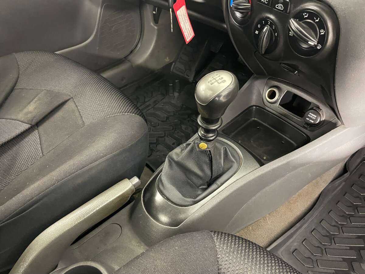 Купить Kia Rio, 2007, 290 383 км, фото №15