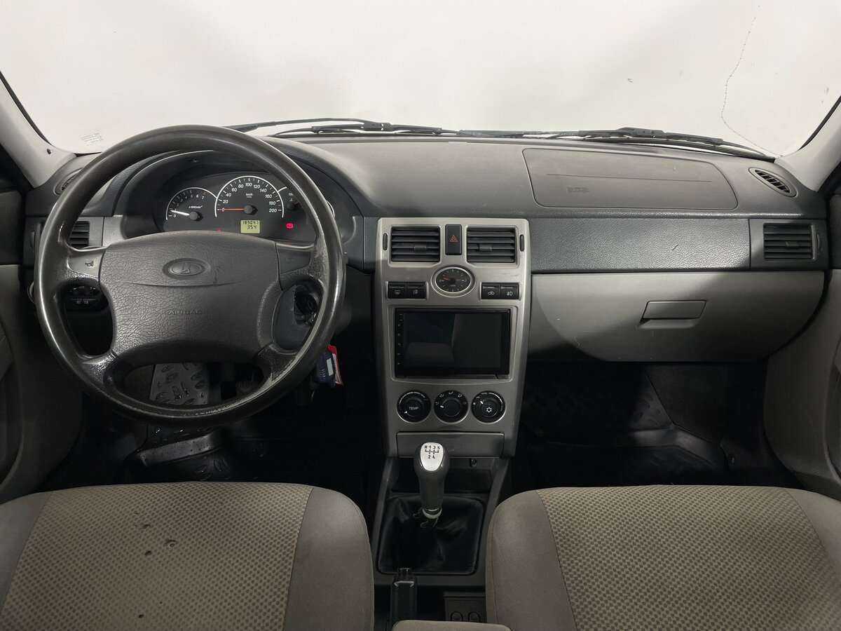 Купить Lada (ВАЗ) Priora, 2012, 189 043 км, фото №9