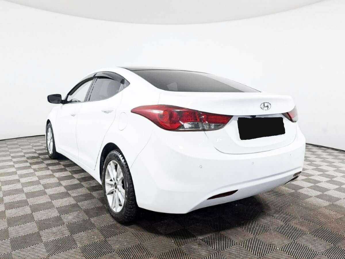 Купить Hyundai Avante, 2011, 171 000 км, фото №6