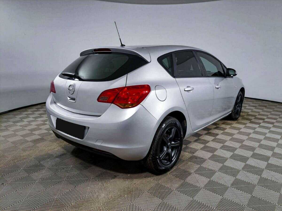 Купить Opel Astra, 2011, 154 900 км, фото №4