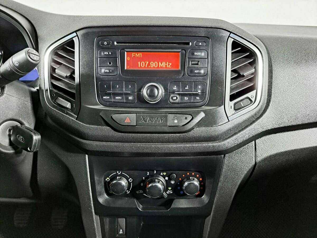 Купить Lada (ВАЗ) XRAY, 2017, 122 000 км, фото №13