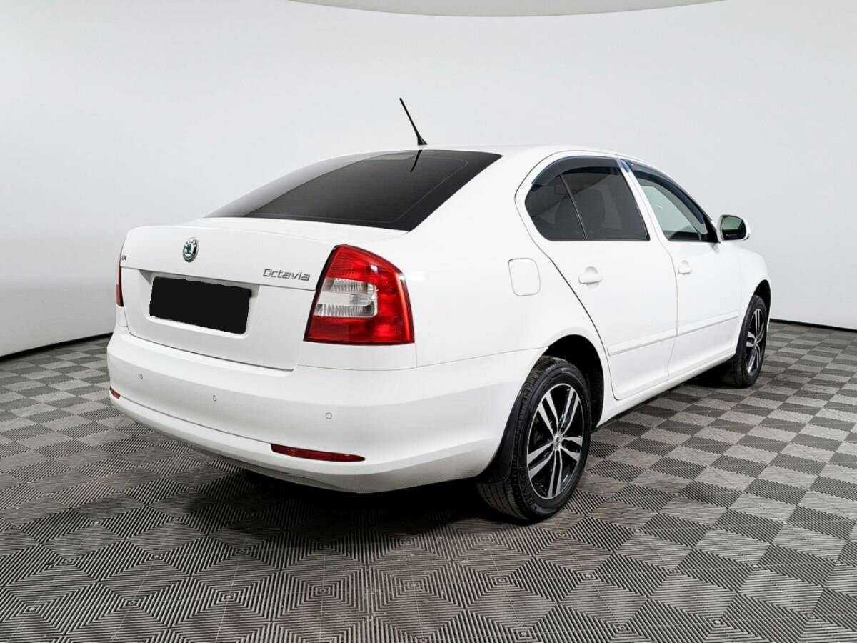 Купить Skoda Octavia, 2011, 214 000 км, фото №4