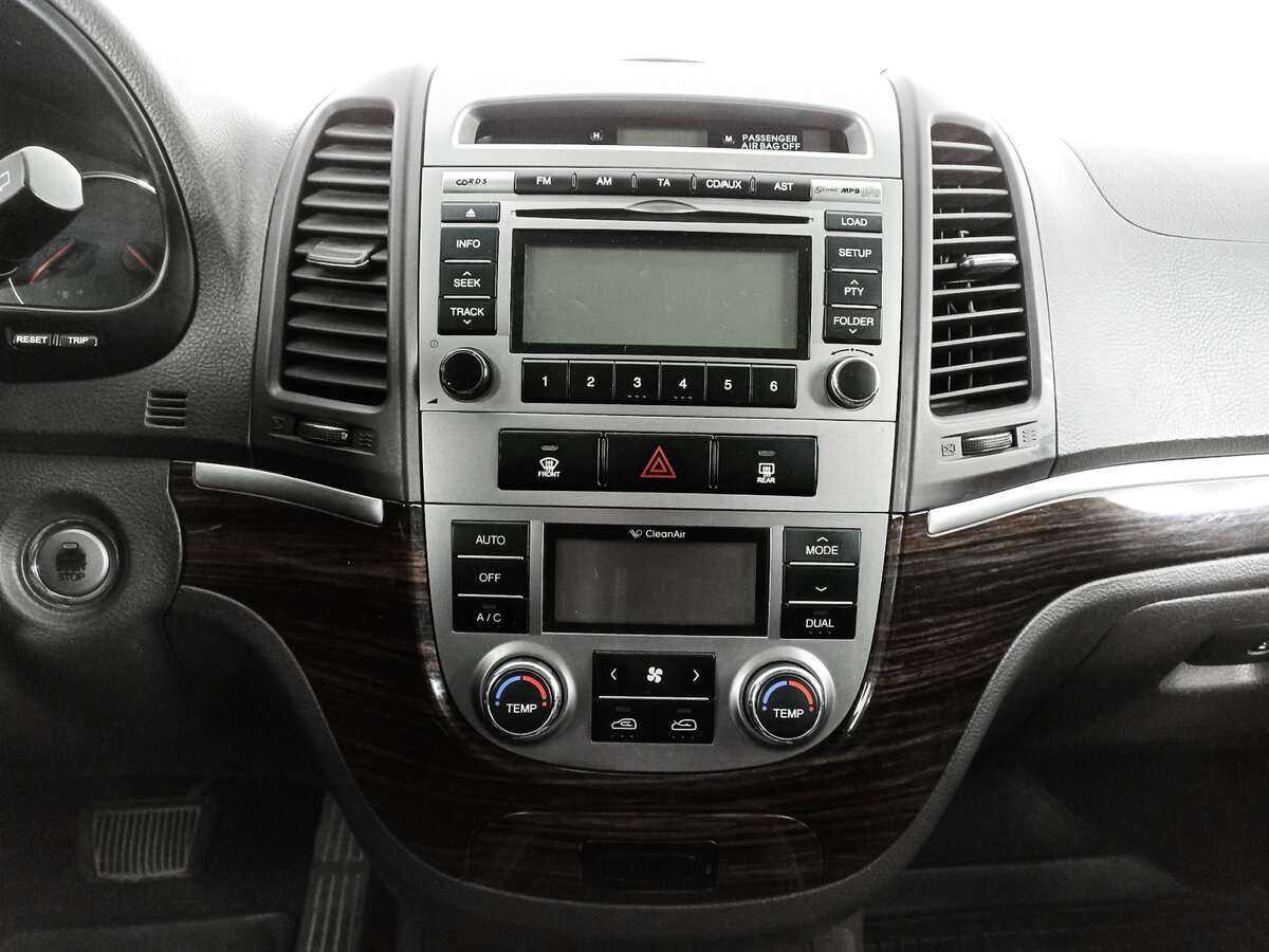 Купить Hyundai Santa Fe, 2010, 199 492 км, фото №13