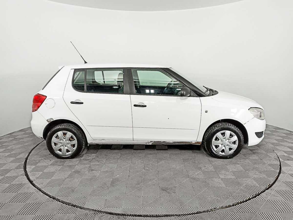 Купить Skoda Fabia, 2011, 218 217 км, фото №4