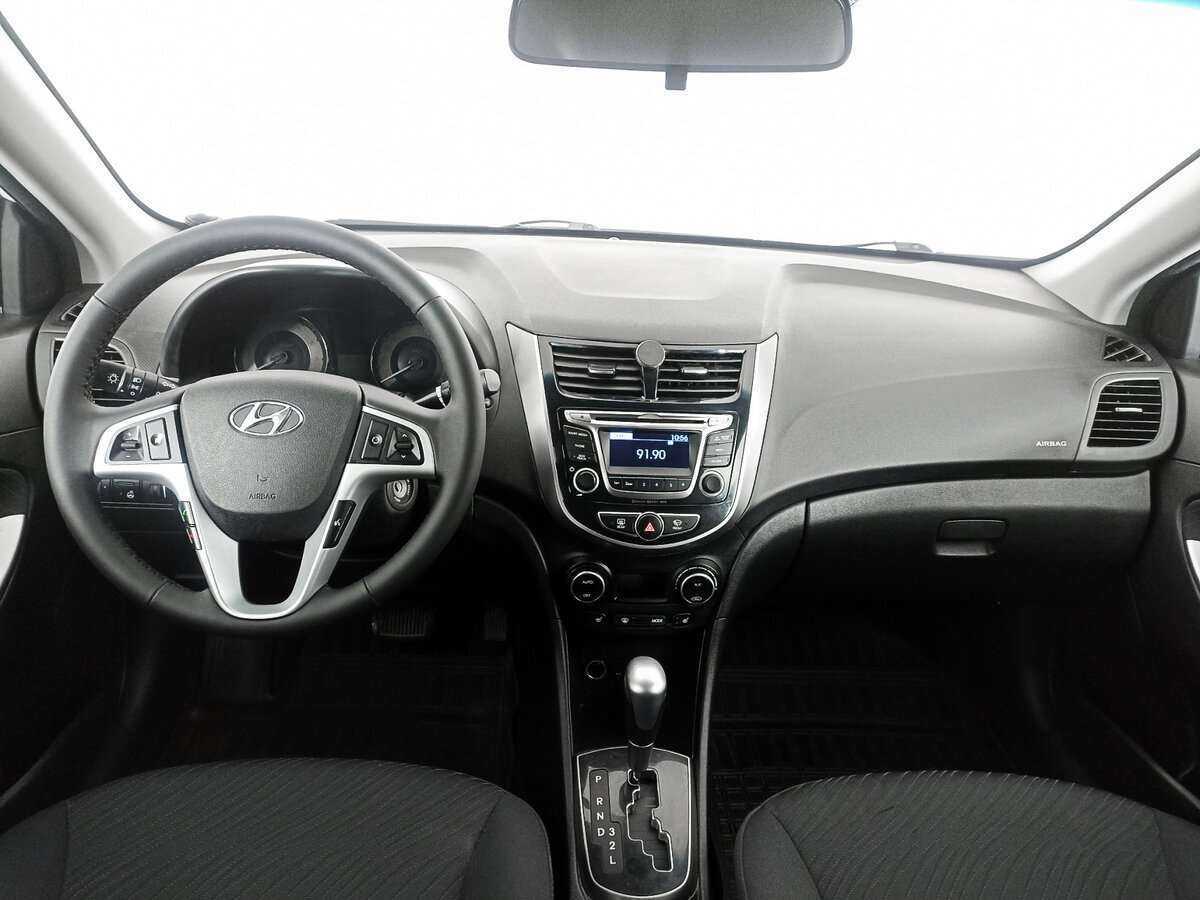 Купить Hyundai Solaris, 2016, 91 734 км, фото №11