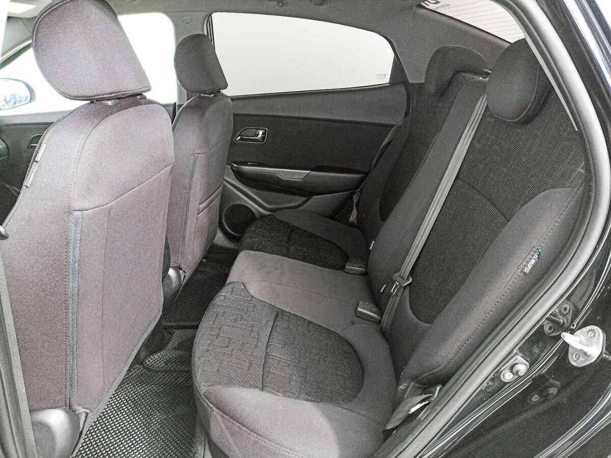 Купить Kia Rio 5-speed, 2011, 222 370 км, фото №10