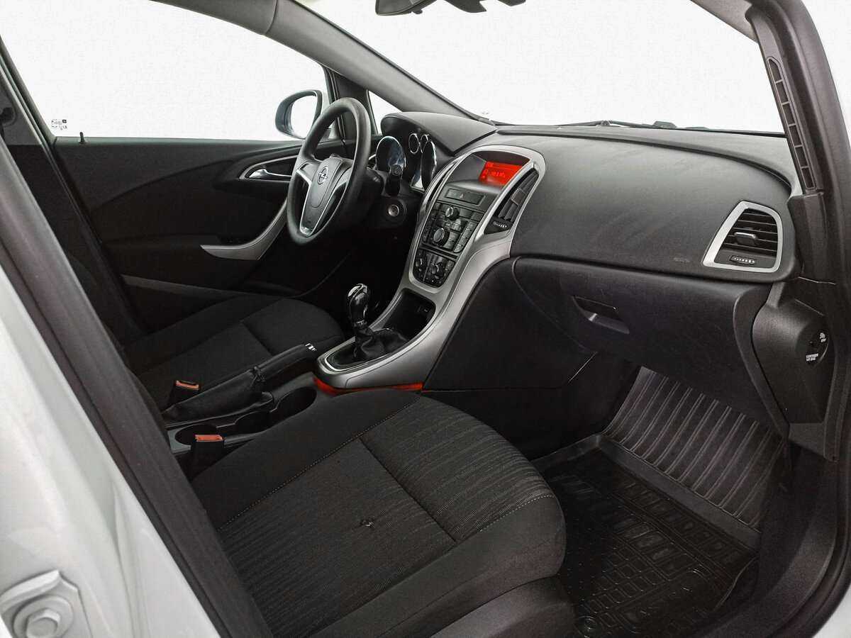 Купить Opel Astra, 2011, 191 219 км, фото №11