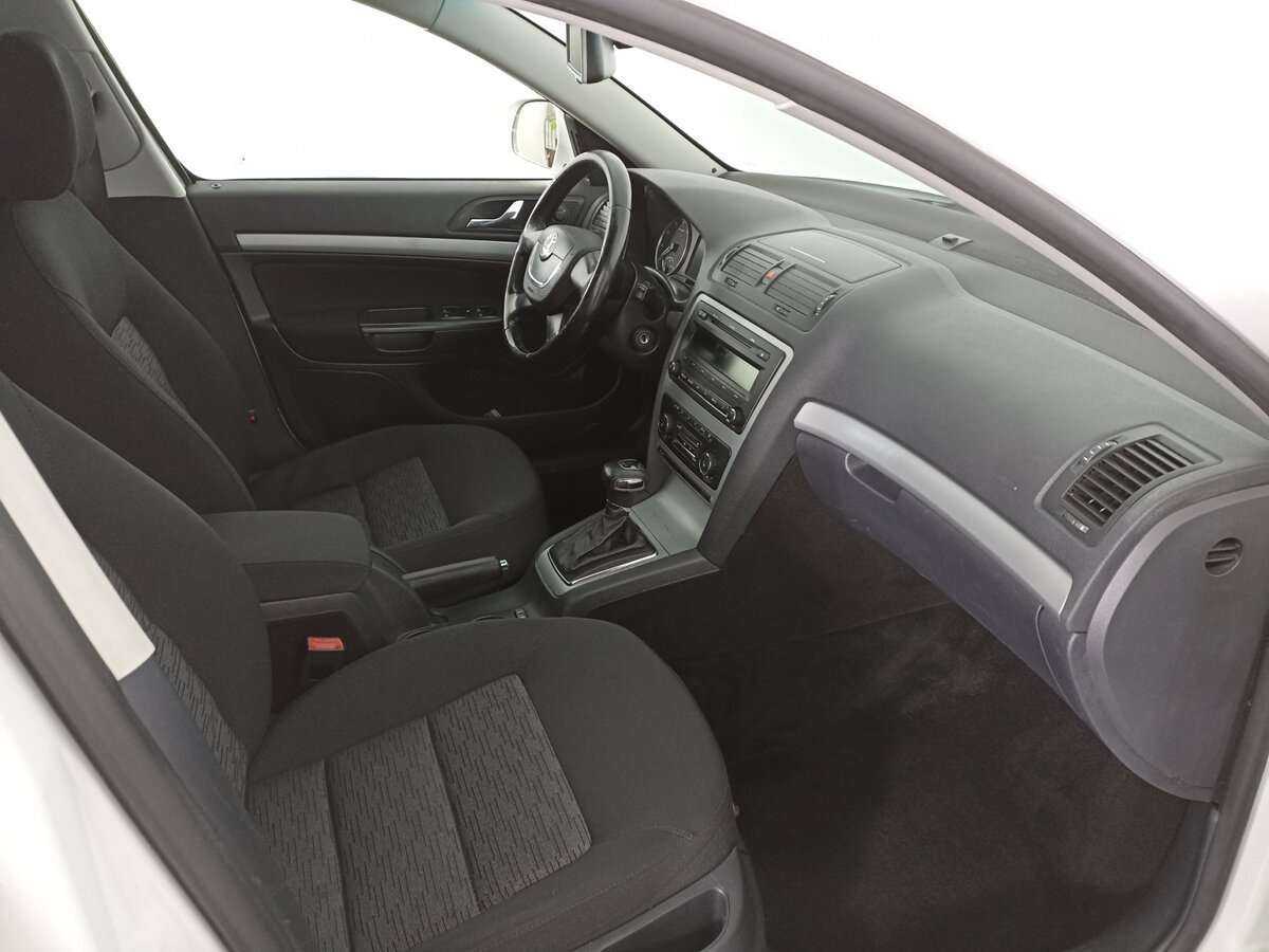 Купить Skoda Octavia, 2012, 217 003 км, фото №11