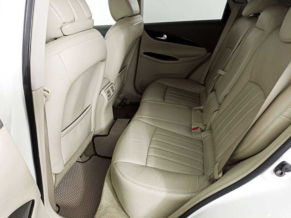 Купить Infiniti EX37, 2010, 221 344 км, фото №8