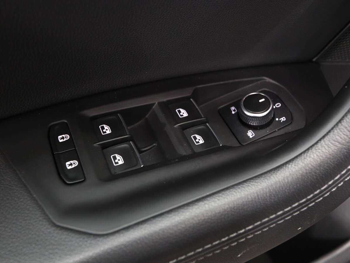 Купить Volkswagen Touareg, 2019, 96 666 км, фото №8