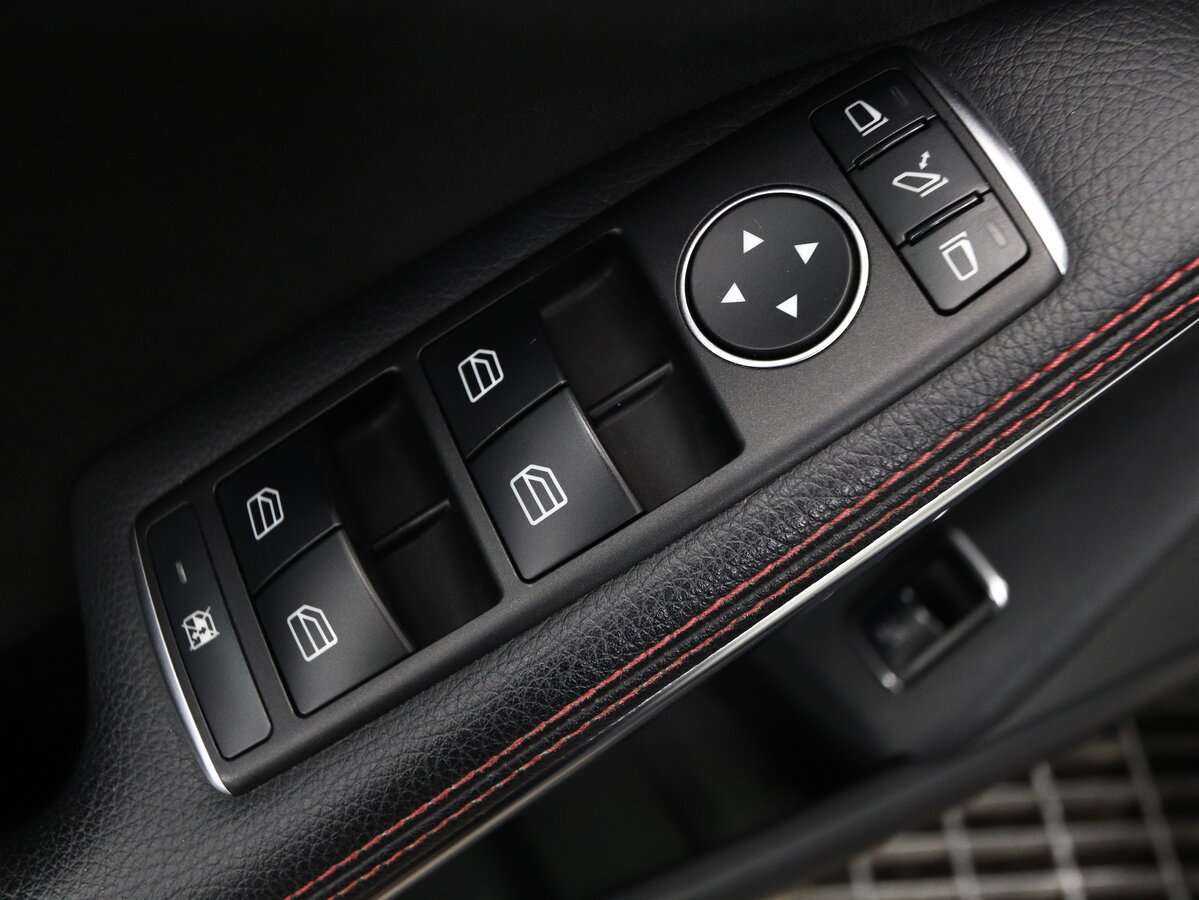 Купить Mercedes-Benz GLA 200, 2016, 97 000 км, фото №9