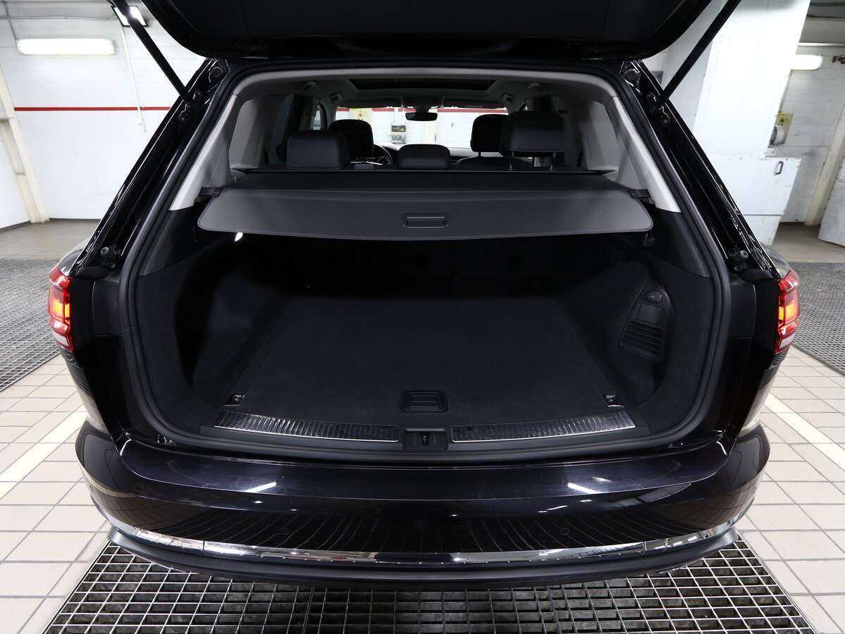 Купить Volkswagen Touareg, 2018, 80 000 км, фото №5