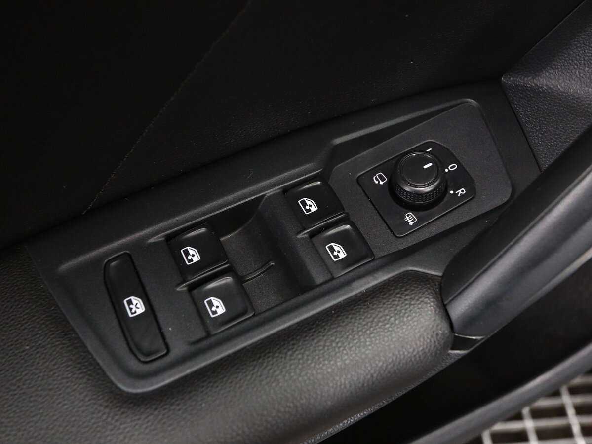 Купить Volkswagen Tiguan, 2019, 64 000 км, фото №8