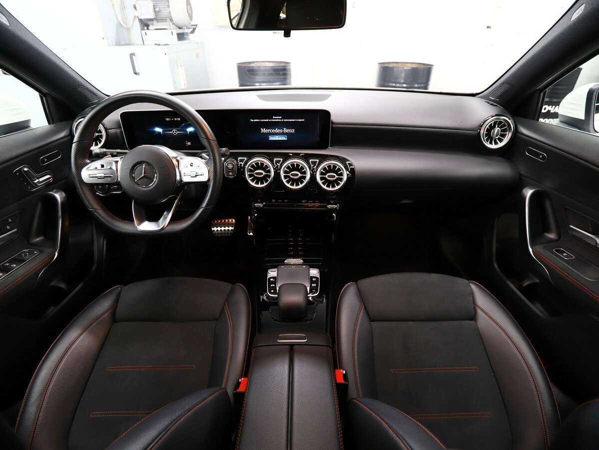 Купить Mercedes-Benz A-Класс 200, 2019, 21 000 км, фото №17