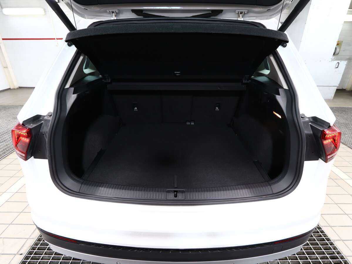 Купить Volkswagen Tiguan, 2019, 81 000 км, фото №5