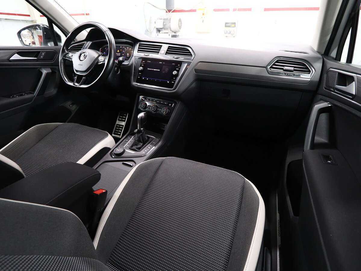Купить Volkswagen Tiguan, 2019, 81 000 км, фото №17