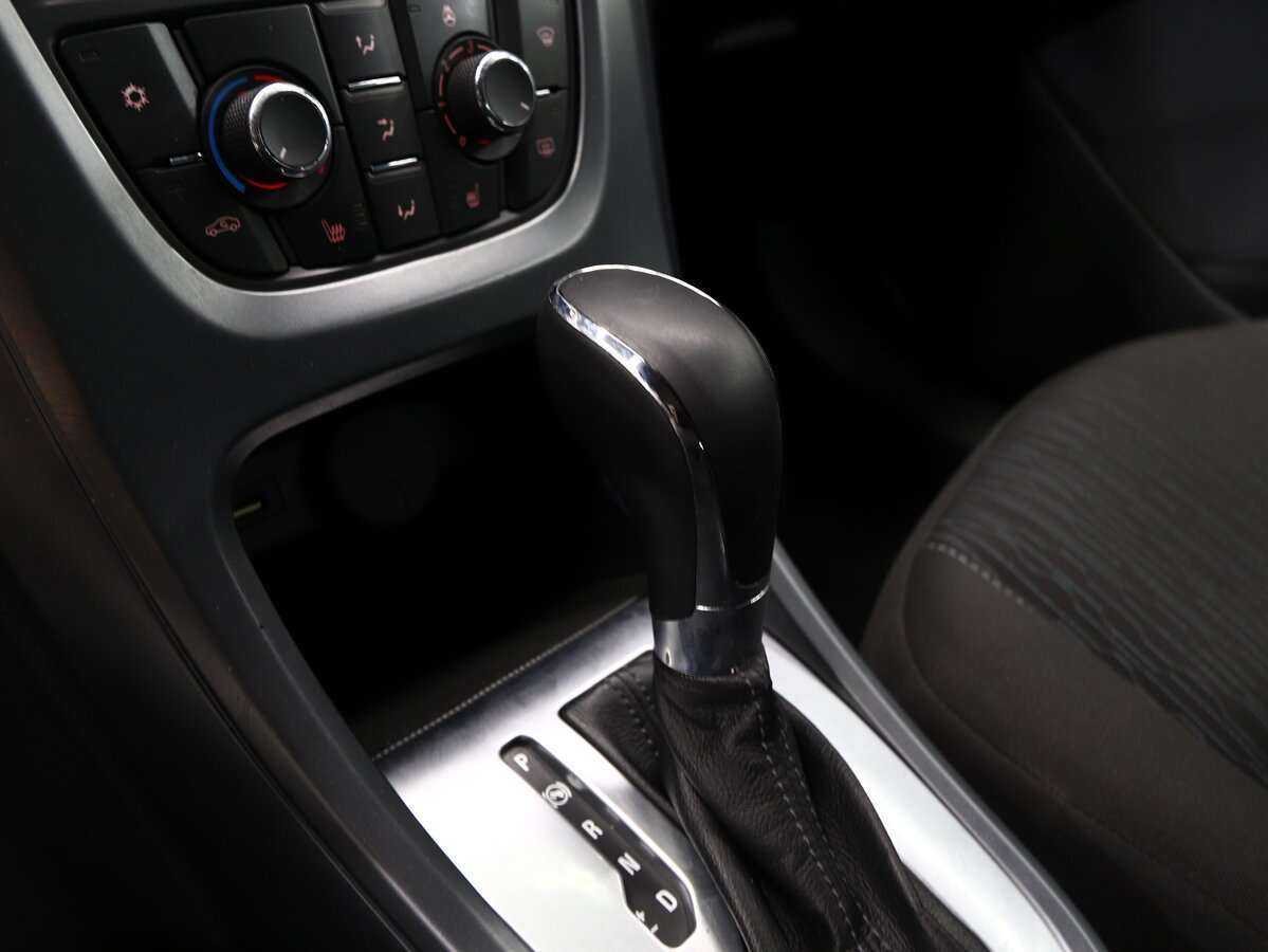 Купить Opel Astra GTC, 2012, 190 000 км, фото №8