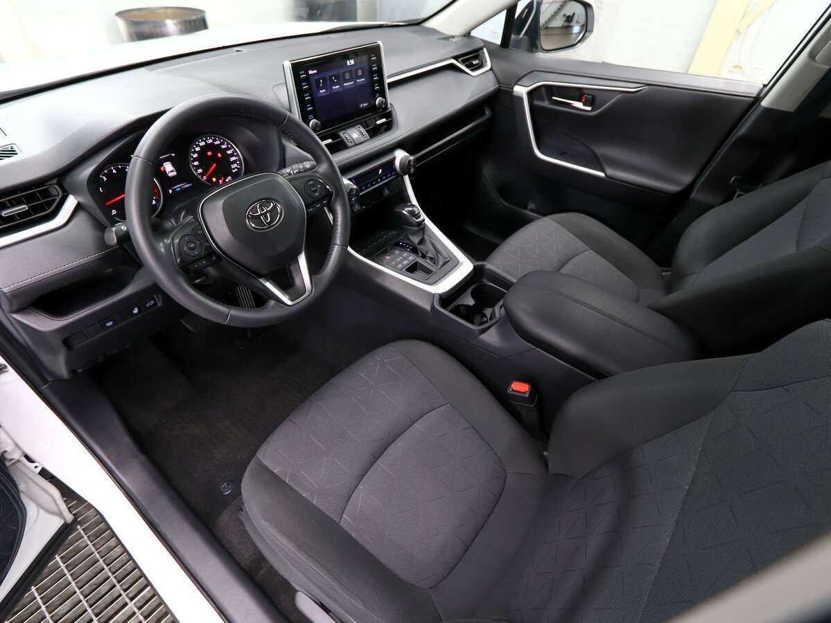 Купить Toyota RAV4, 2021, 51 000 км, фото №6